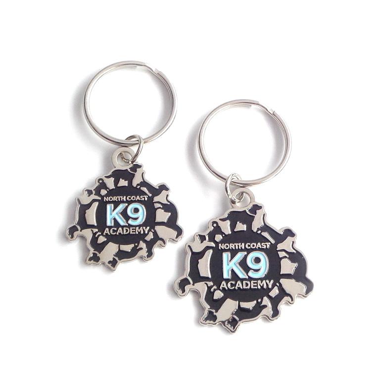 China Manufacturers Color Printing Castle Designer Keychain Custom Enamel Keyring Zinc Alloy Iron Metal Key Chains Wholesale