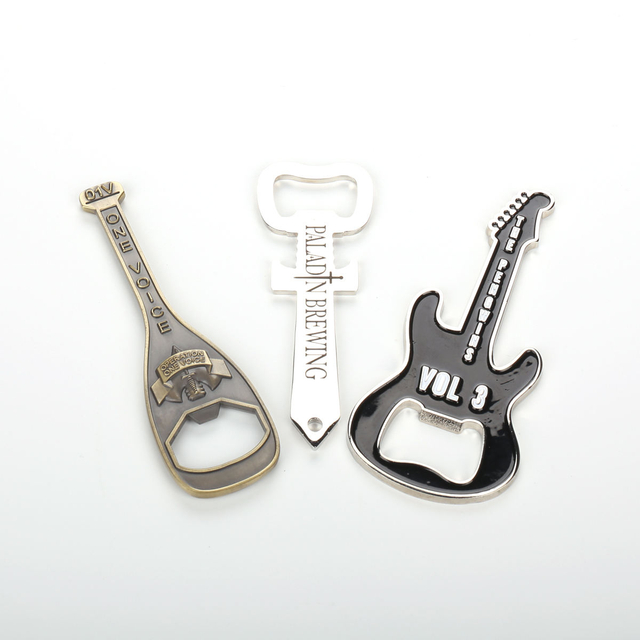 New Arrival High Quality Custom Beer Wine Bottle Opener Stainless Steel Bottle Opener Keychains With Gifts Set