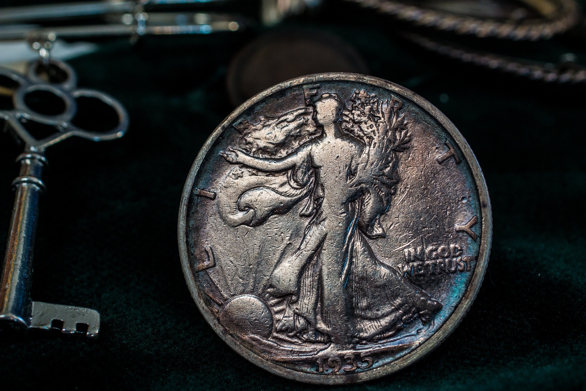 typical challenge coin size