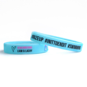 Customized Color Silicone Rubber Wristband From China