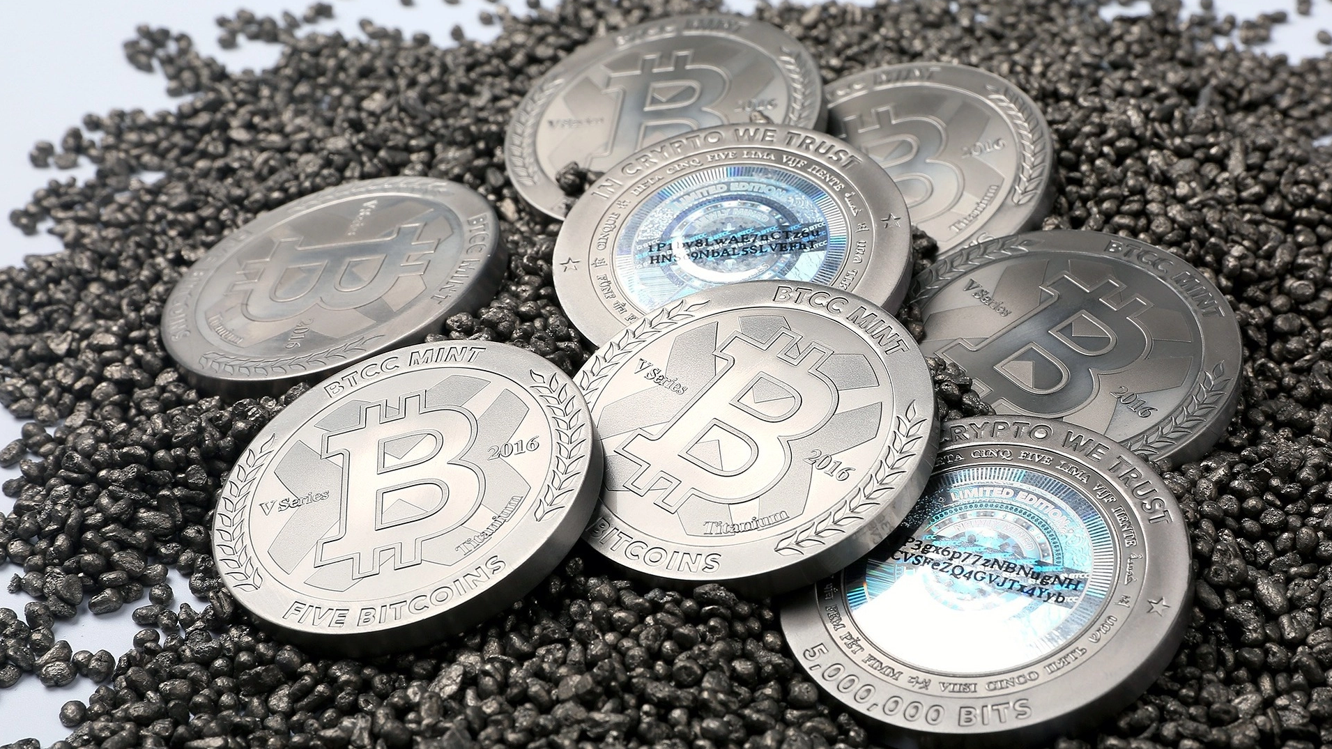 coin-1838720_1920_1911_1075.png